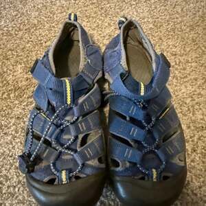 KEEN Newport H2 Waterproof Hiking Sandals Navy Blue Kids/Youth